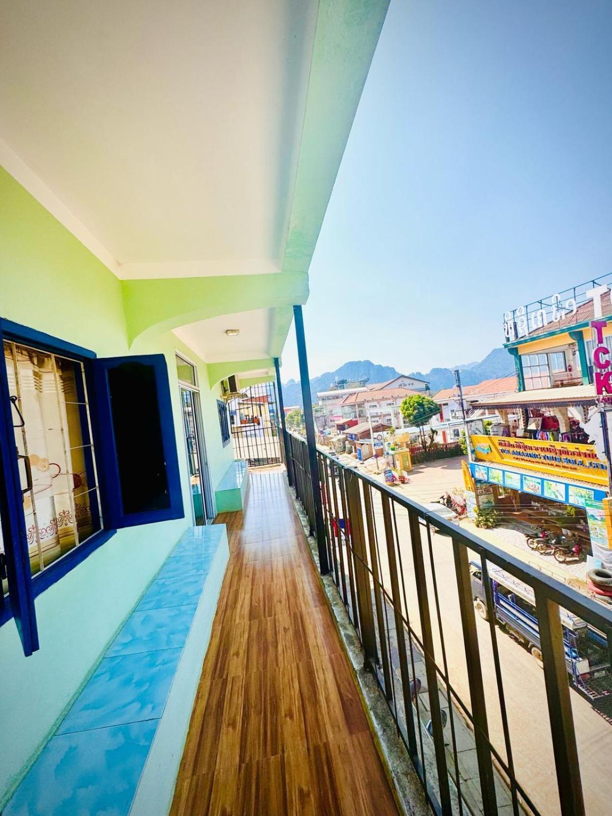 Vang Vieng Ruby Backpackers Hostel Eksteriør bilde
